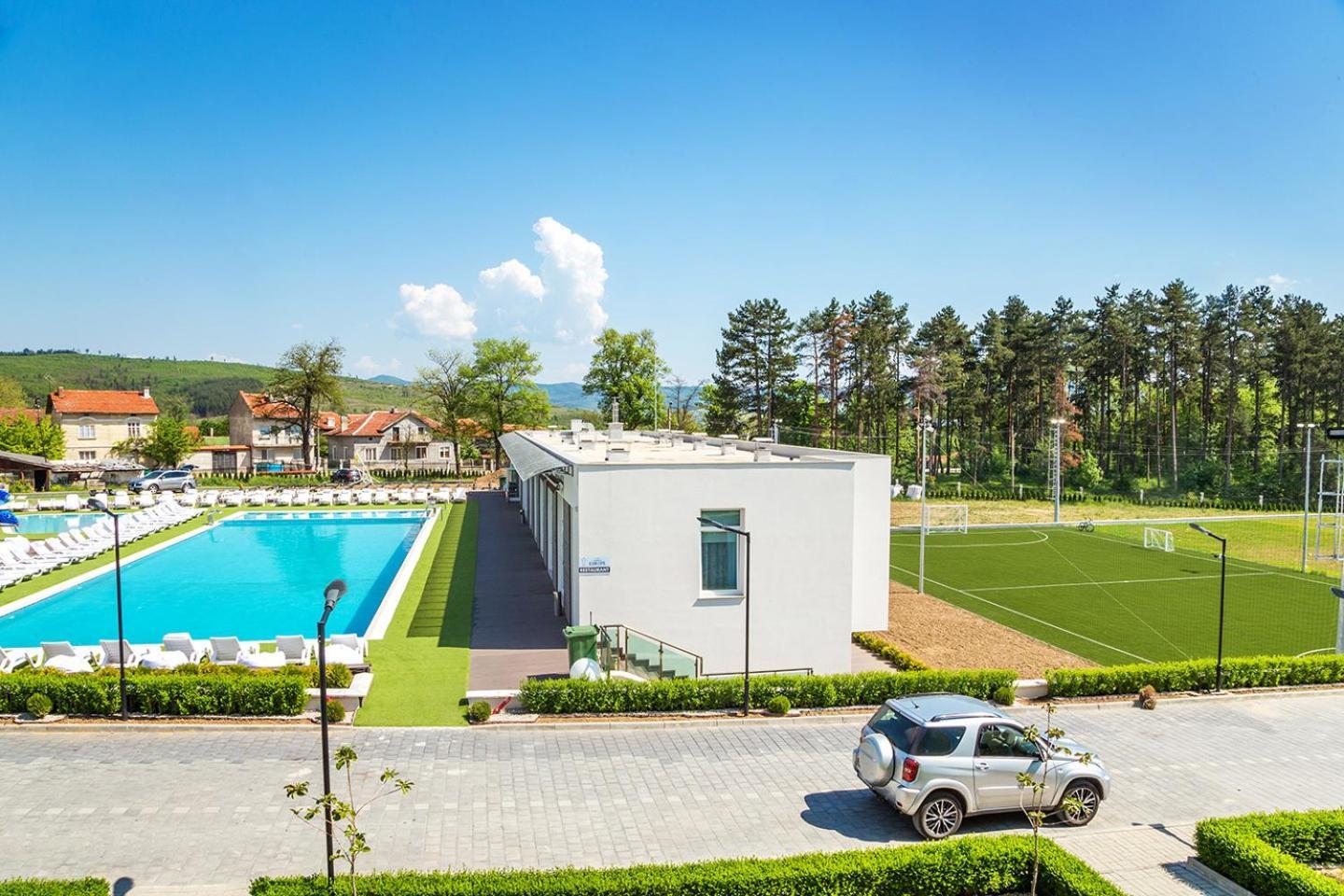 Complex Europe Hotel Dolna Banya Bagian luar foto
