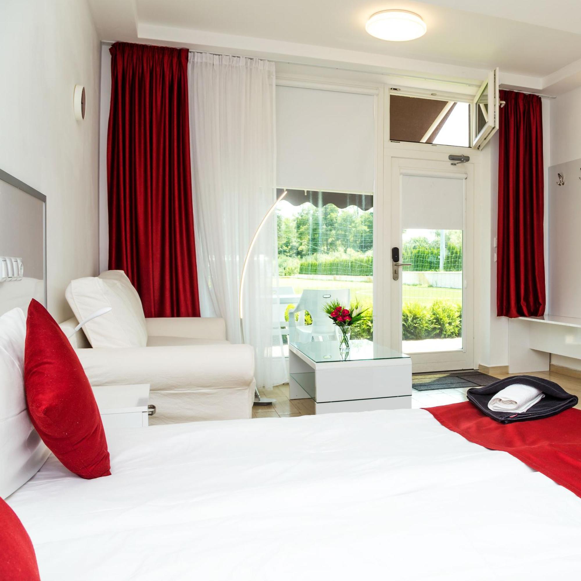 Complex Europe Hotel Dolna Banya Bagian luar foto