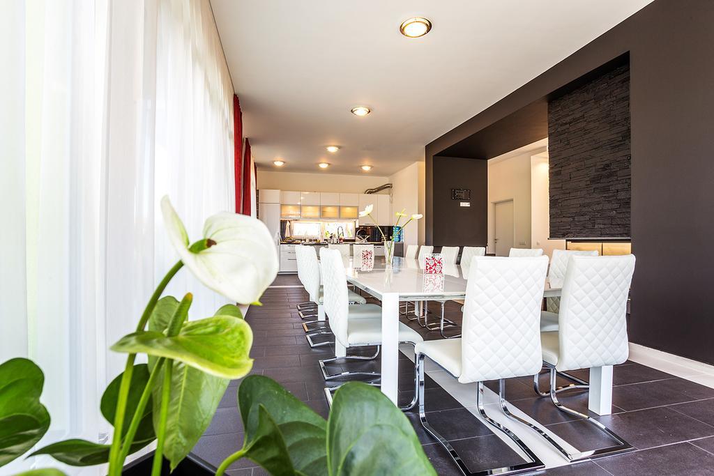 Complex Europe Hotel Dolna Banya Bagian luar foto