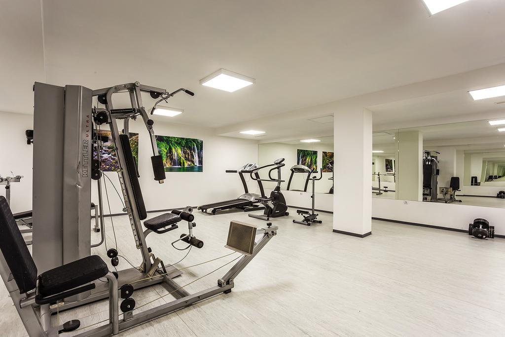 Complex Europe Hotel Dolna Banya Bagian luar foto