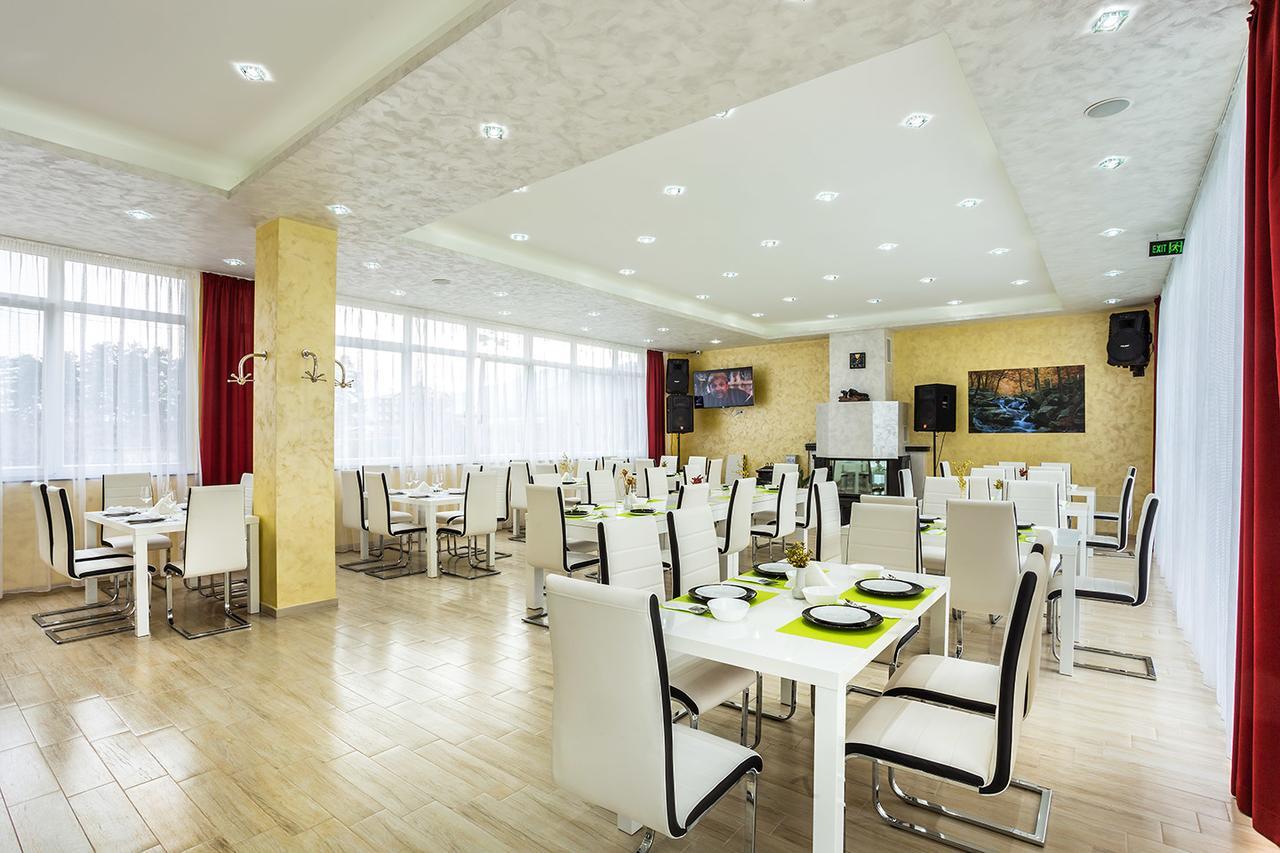 Complex Europe Hotel Dolna Banya Bagian luar foto